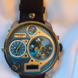 Diesel men’s Analog quartz Brown watch